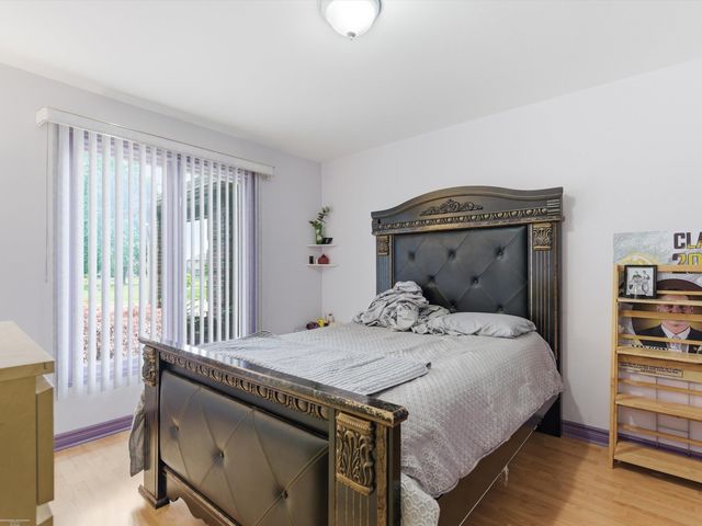 41891 Clinton Pines Drive, Clinton Township, MI 48038