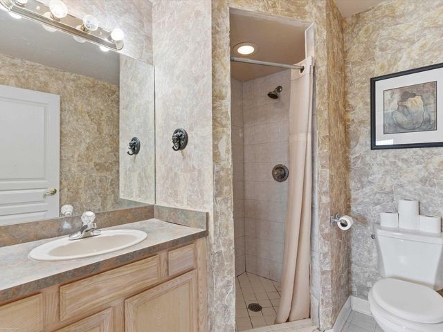 41891 Clinton Pines Drive, Clinton Township, MI 48038