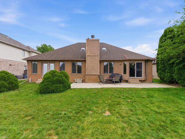 41891 Clinton Pines Drive, Clinton Township, MI 48038