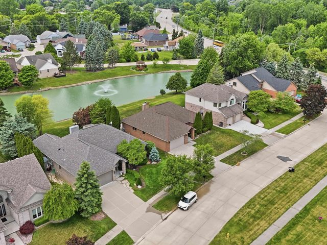41891 Clinton Pines Drive, Clinton Township, MI 48038