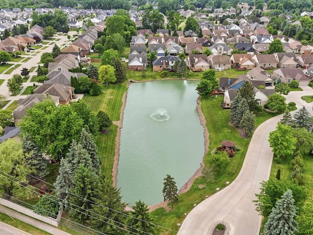 41891 Clinton Pines Drive, Clinton Township, MI 48038