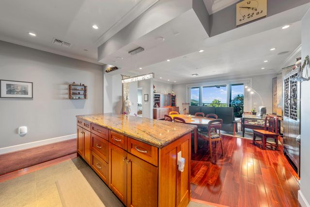 161 Wailea Ike Pl Apt C203 203, Kihei, HI 96753