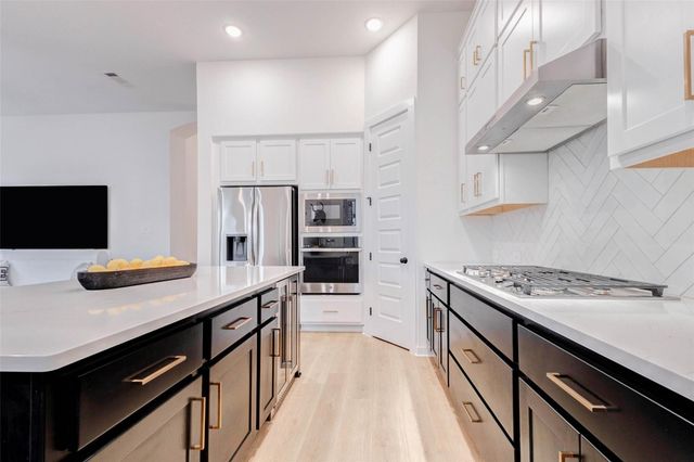 30246 Gold Finch Place, Fulshear, TX 77441