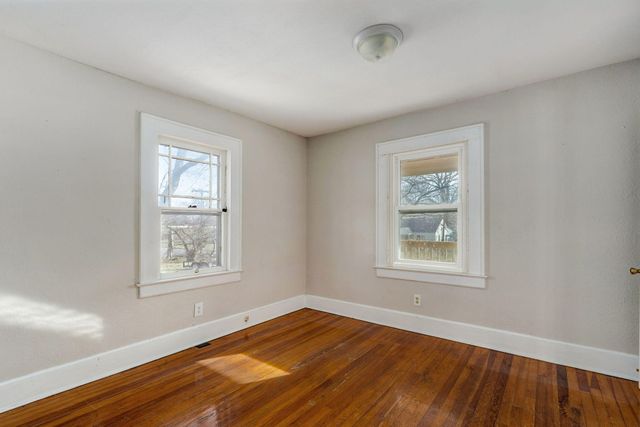 2829 N Grant Avenue, Springfield, MO 65803