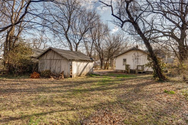 2829 N Grant Avenue, Springfield, MO 65803