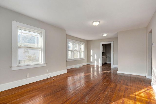 2829 N Grant Avenue, Springfield, MO 65803