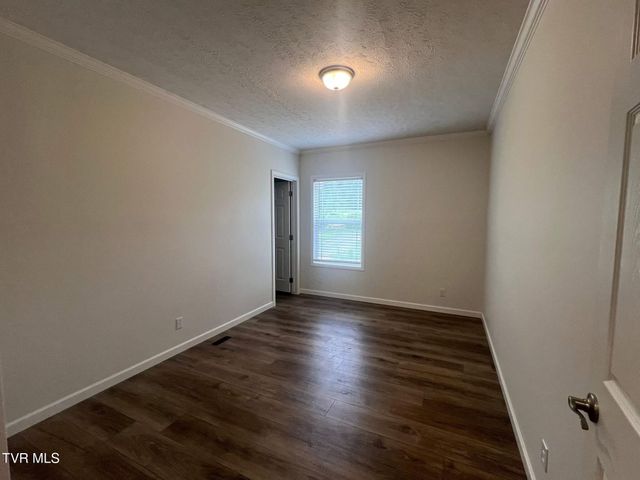 290 Race Track Road, Rogersville, TN 37857