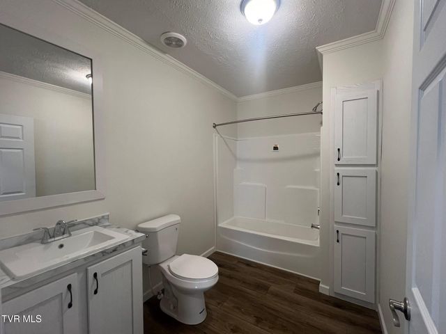 290 Race Track Road, Rogersville, TN 37857