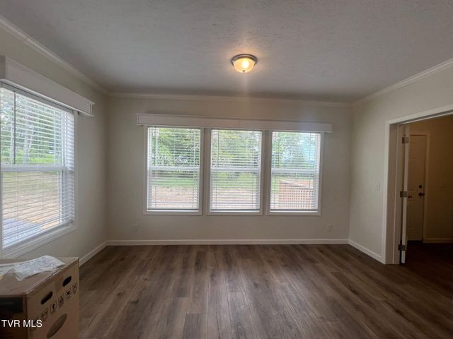 290 Race Track Road, Rogersville, TN 37857