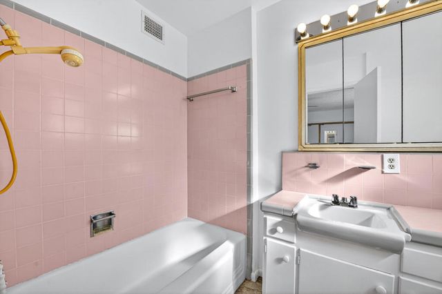 765 N Paseo De Anza, Palm Springs, CA 92262