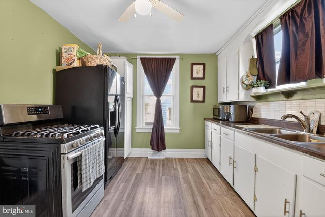 64 OAK ST, Pennsville, NJ 08070