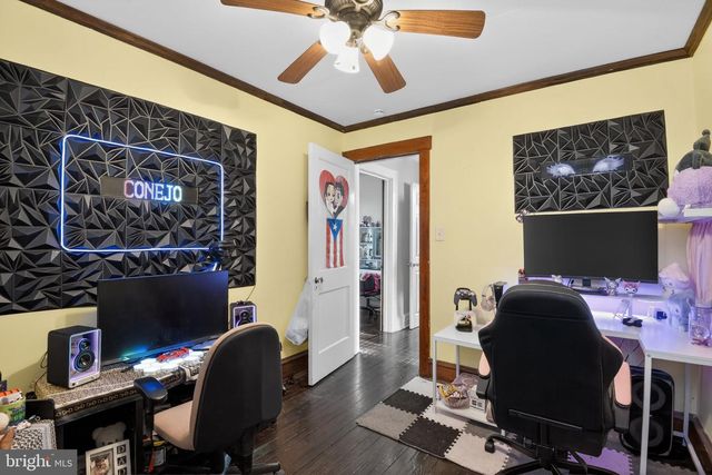 64 OAK ST, Pennsville, NJ 08070