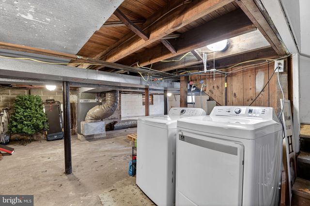 64 OAK ST, Pennsville, NJ 08070