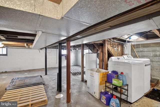 64 OAK ST, Pennsville, NJ 08070