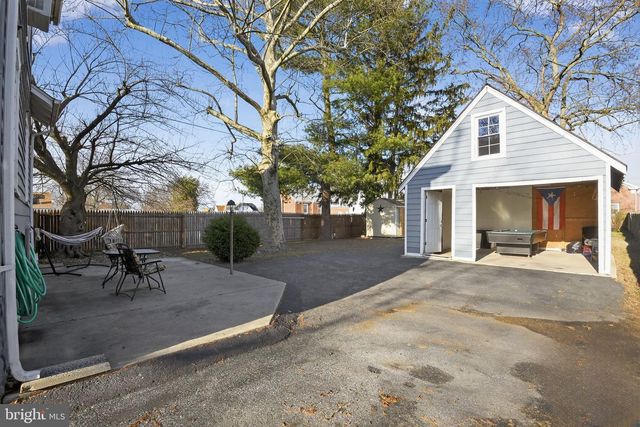 64 OAK ST, Pennsville, NJ 08070