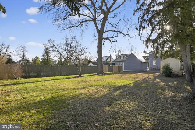 64 OAK ST, Pennsville, NJ 08070