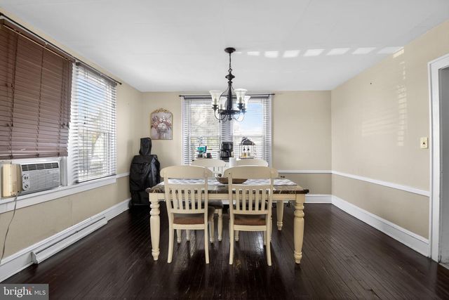 64 OAK ST, Pennsville, NJ 08070