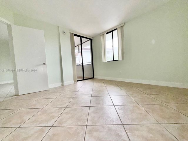 8205 SW 152nd Ave F-310, Miami, FL 33193