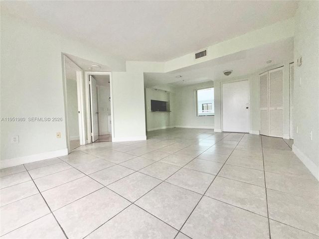 8205 SW 152nd Ave F-310, Miami, FL 33193