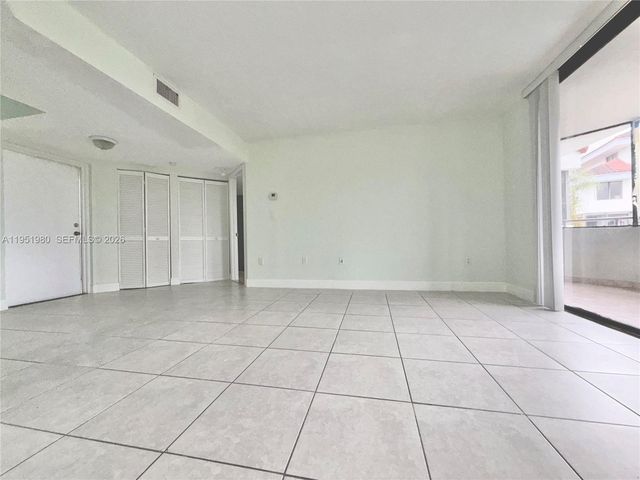 8205 SW 152nd Ave F-310, Miami, FL 33193