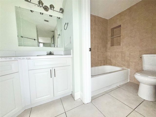 8205 SW 152nd Ave F-310, Miami, FL 33193