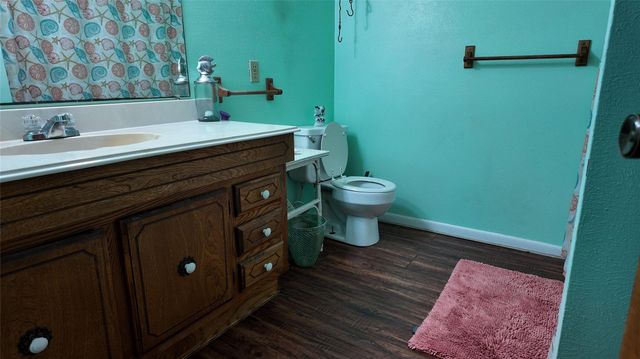 1126 W Canal Drive, Crystal Beach, TX 77650