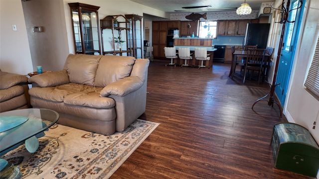 1126 W Canal Drive, Crystal Beach, TX 77650