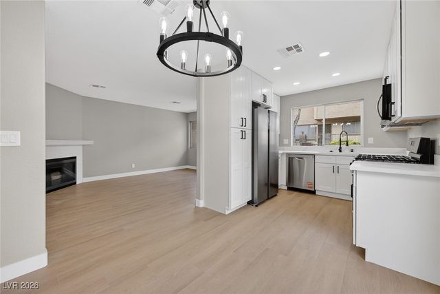 2228 Silver Pine Drive, Las Vegas, NV 89108