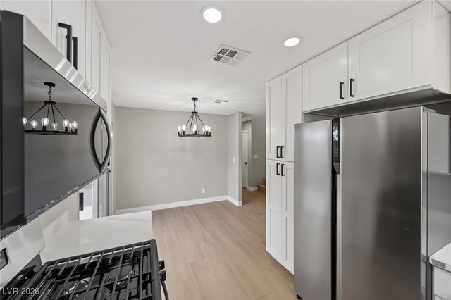 2228 Silver Pine Drive, Las Vegas, NV 89108