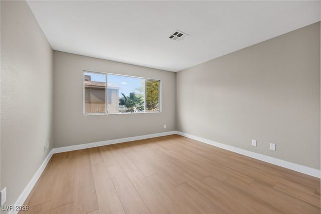 2228 Silver Pine Drive, Las Vegas, NV 89108