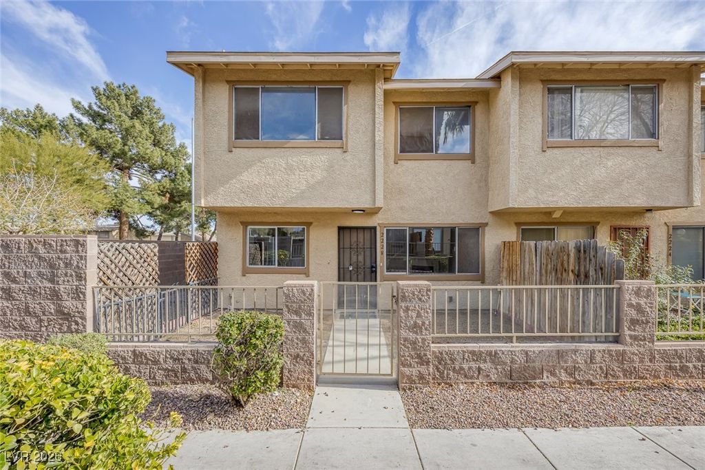 2228 Silver Pine Drive, Las Vegas, NV 89108