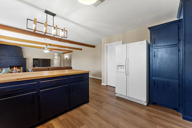 1700 N H St, Midland, TX 79705