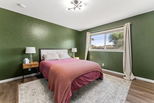 1700 N H St, Midland, TX 79705