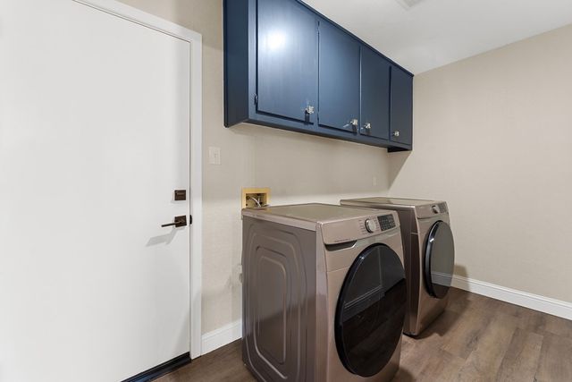 1700 N H St, Midland, TX 79705