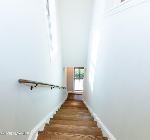 209 Oak Village Drive, Scott, LA 70583
