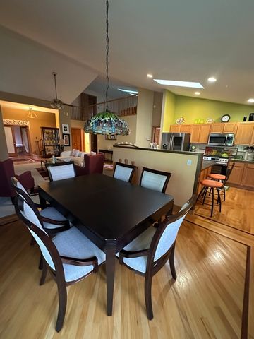 6620 Pond View Drive, Tinley Park, IL 60477