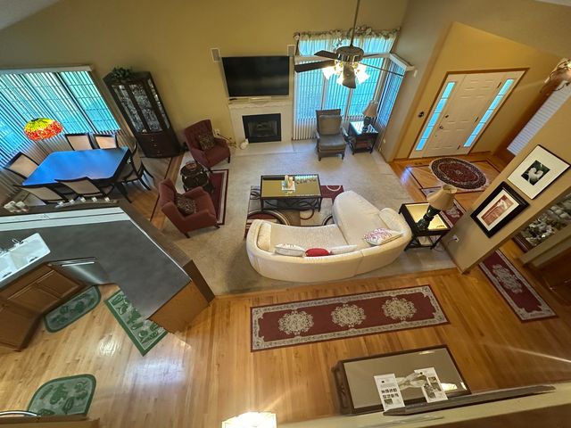 6620 Pond View Drive, Tinley Park, IL 60477