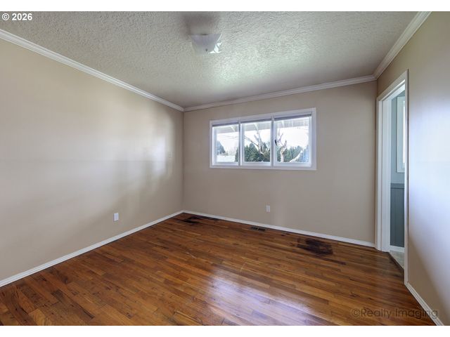 201 Ne 126TH Ave, Portland, OR 97230