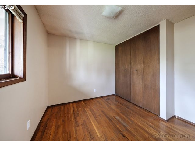 201 Ne 126TH Ave, Portland, OR 97230