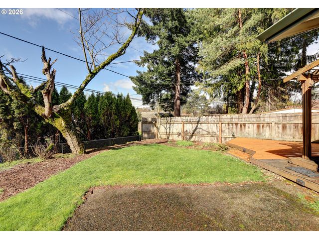 201 Ne 126TH Ave, Portland, OR 97230
