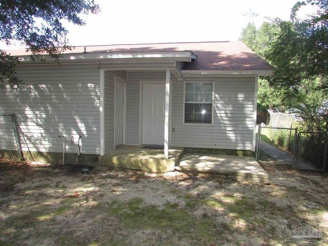 7135 Pearson Rd 7, Pensacola, FL 32526