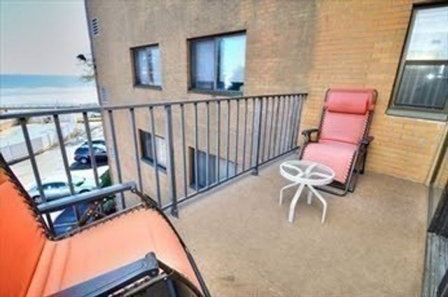 295 Lynn Shore Drive 307, Swampscott, MA 01907