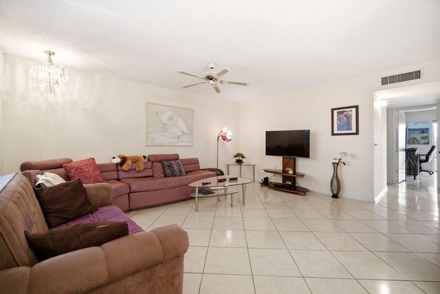 418 Monaco I Court 418, Delray Beach, FL 33446