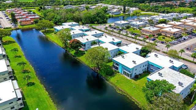 418 Monaco I Court 418, Delray Beach, FL 33446