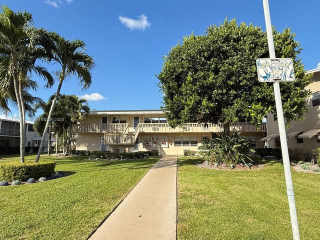 258 Sheffield K 258, West Palm Beach, FL 33417