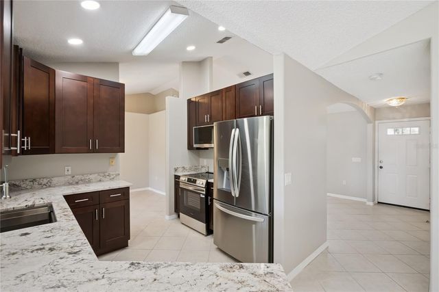 261 AUTUMN RIDGE ROAD, Deltona, FL 32725