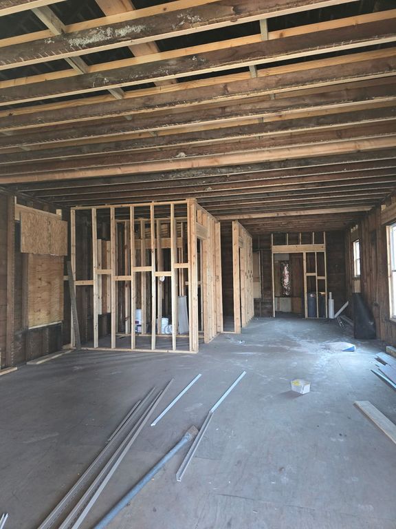 Image 3 of property listing at 339 W 110th Place, Chicago, IL 60628
