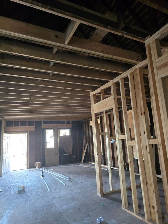 Image 4 of property listing at 339 W 110th Place, Chicago, IL 60628