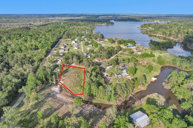 8 Lake Shore Lane, Huntsville, TX 77320