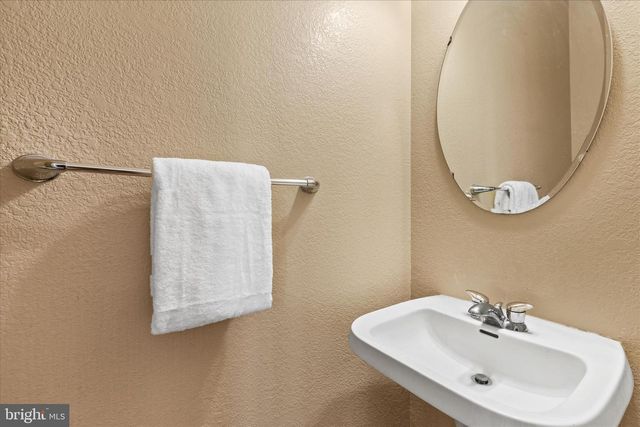 22 PIER POINT DR, Millville, DE 19967